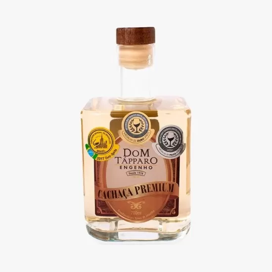 Cachaça Dom Tápparo Premium Jequitibá 700ML