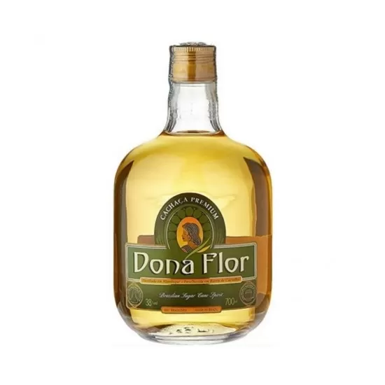 Cachaça  Premium Dona Flor Ouro 700ML